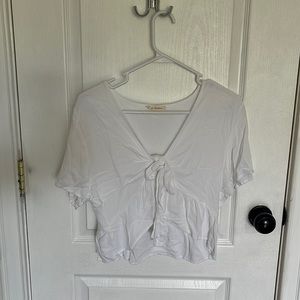 cute tie-up going out top